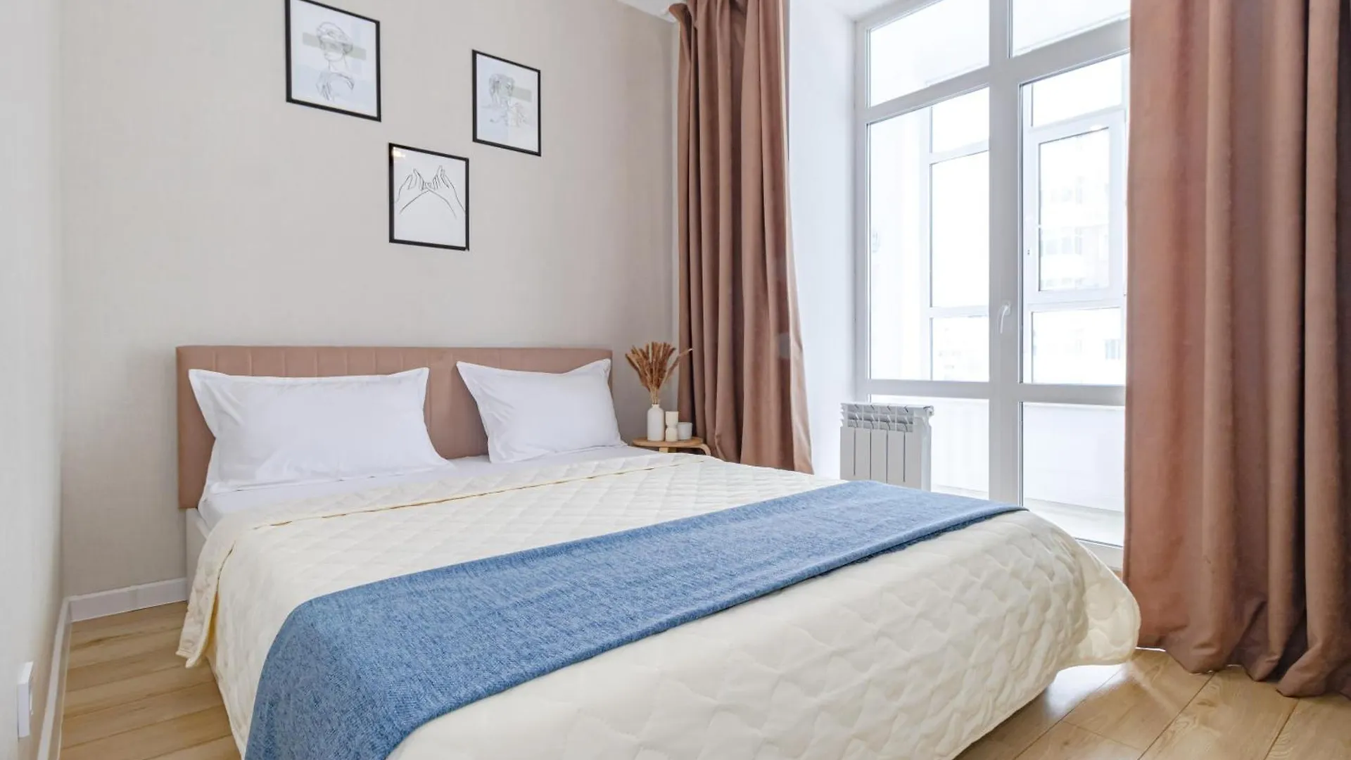Семейные Апартаменты С Видом На Город Alapamys 203 Nur-Sultan  Apartment